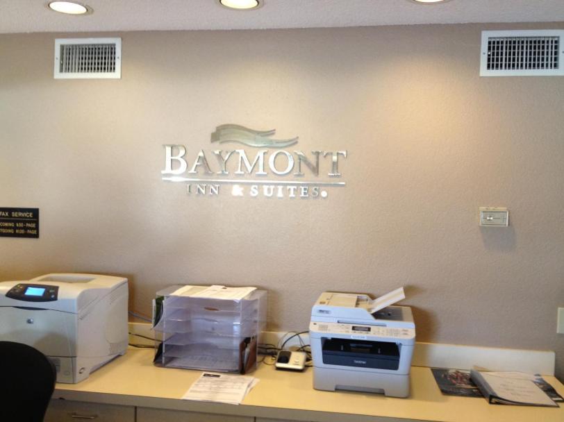 Baymont Inn & Suites By Wyndham Сан Маркос Экстерьер фото